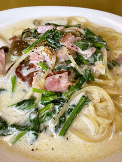 ほうれん草の牛乳パスタ-レシピのメイン写真