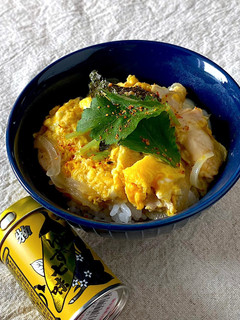 親子丼(卵丼)に七味唐辛子でピリッと♪-レシピのメイン写真