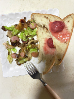 簡単!ソーセージ野菜ガーリックチーズ炒め-レシピのメイン写真