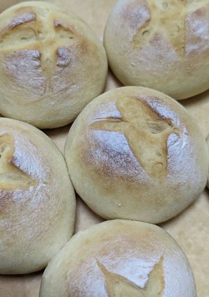 チーズの入った米粉バナナ風味パン-レシピのメイン写真