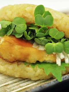 照り焼きチキンライスバーガー-レシピのメイン写真