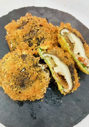 めちゃうま!椎茸の梅しそチーズ揚げ♪-レシピのメイン写真