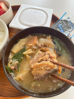 サバ缶と長ネギの味噌汁-レシピのメイン写真