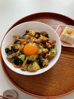 アボカドキムチ丼-レシピのメイン写真
