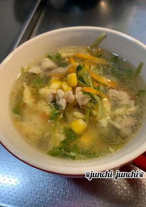 ★豆苗と鶏皮の中華スープ★-レシピのメイン写真
