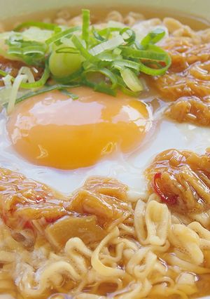 即席麺でスタミナらーめん【キャンプ飯】-レシピのメイン写真