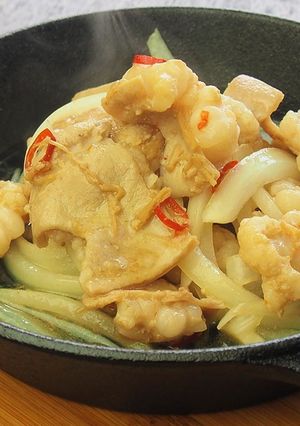 スタミナ・ホルモン炒め【キャンプ飯】-レシピのメイン写真