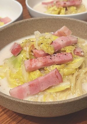 キャベツとベーコンのミルクラーメン-レシピのメイン写真