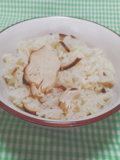 燻製トリ胸肉の炊き込み御飯-レシピのメイン写真