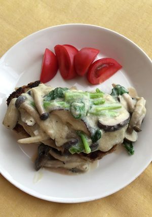 きのこと青菜のミルクハンバーグソース-レシピのメイン写真