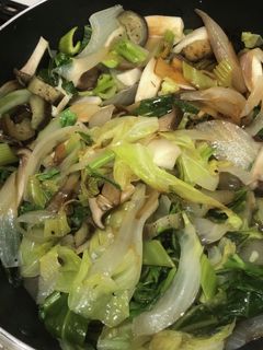 春キャベツと野菜とエリンギの炒め物!!-レシピのメイン写真