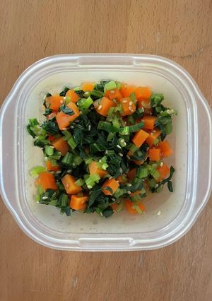 離乳食完了期　小松菜と人参のゴマ和え-レシピのメイン写真