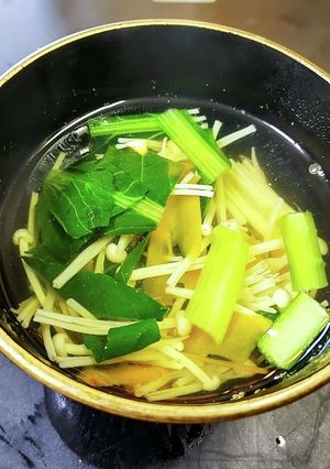 きのこで菌活 えのきと小松菜のすまし汁-レシピのメイン写真