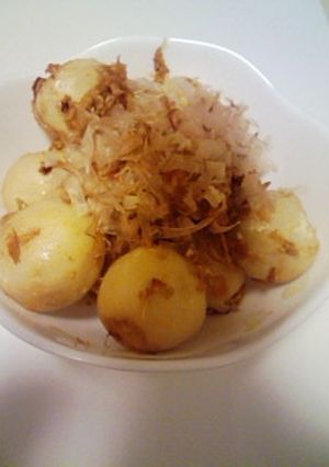 ~マヨカラ~さといものオカカまみれ-レシピのメイン写真