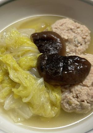 白菜と肉団子のスープ-レシピのメイン写真