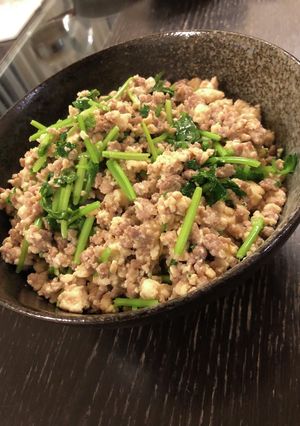 パクチー挽肉の炒豆腐・パクチー豆腐そぼろ-レシピのメイン写真