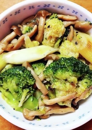 ブロッコリーと長ネギの塩炒め❁餡掛けで❁-レシピのメイン写真