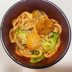 รูปของ レンジで簡単！韓国風ピリ辛うどん