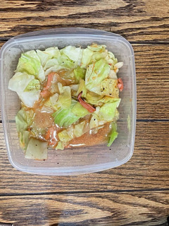 キャベツとイカの塩辛のバター蒸し-レシピのメイン写真