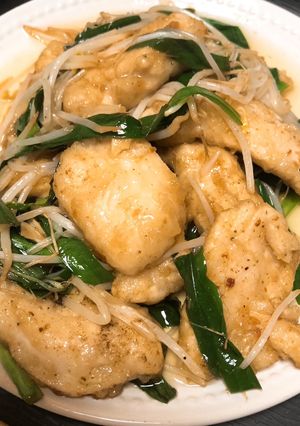 鶏胸肉とニラもやしの甘酢炒め-レシピのメイン写真