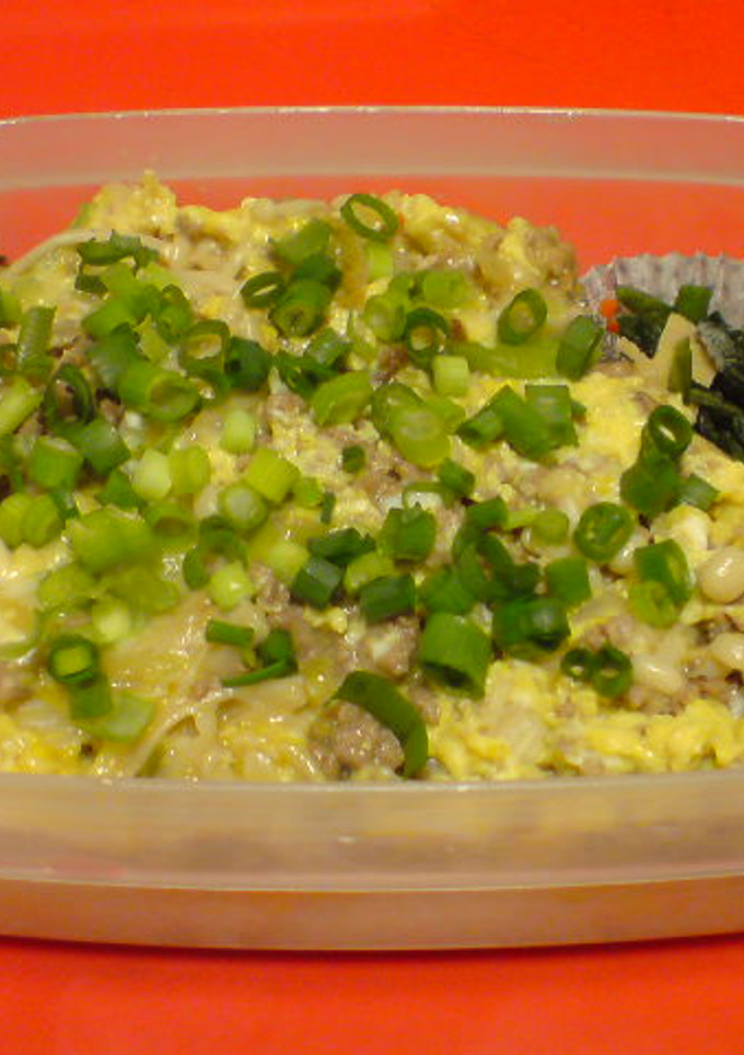 簡単★ひき肉ときのこの卵とじ丼♪-レシピのメイン写真