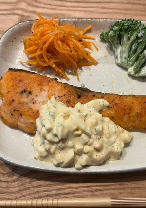 米粉でサクッと軽い！鮭のムニエル-レシピのメイン写真