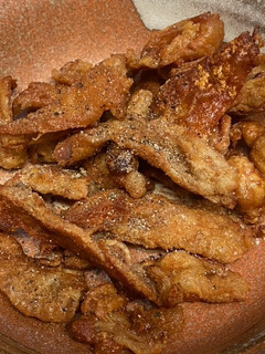 実は簡単!パリパリ鶏皮の作り方(&鶏油)-レシピのメイン写真
