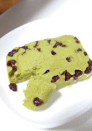 市販プリンで抹茶米粉蒸しパン-レシピのメイン写真