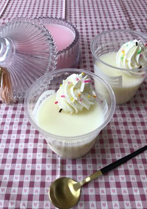 ぷるっぷる♡材料3つで牛乳プリン♡-レシピのメイン写真