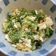 お弁当に ブロッコリーと目玉焼きのサラダ