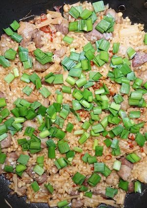 スタミナ豚ニラ パエリア【キャンプ飯】-レシピのメイン写真