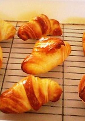 バターシート不要?!ヘルシークロワッサン-レシピのメイン写真