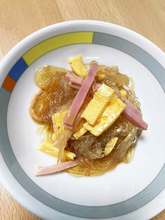 卵焼きとベーコンの春雨サラダ-レシピのメイン写真