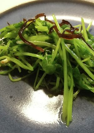 レンジで豆苗と塩昆布和え-レシピのメイン写真