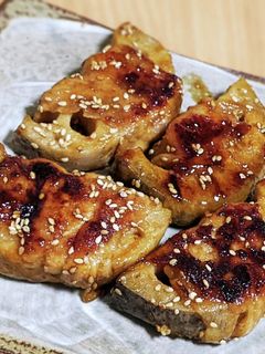 ご飯がススム!豚肉巻きれんこん♡-レシピのメイン写真