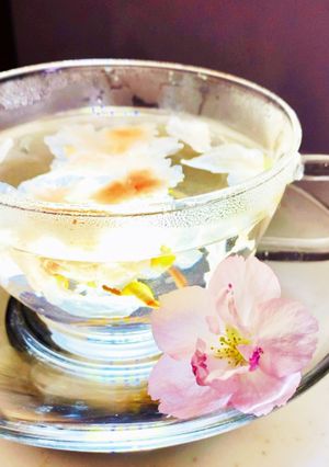 ウィスキーの桜茶割り♪-レシピのメイン写真