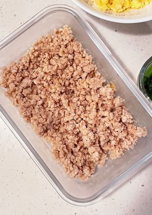 作りおき鶏そぼろ-レシピのメイン写真