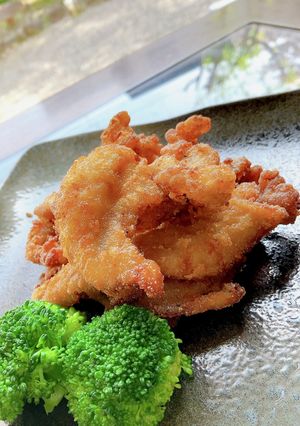 米粉でカリッと！鶏皮ダージーパイ♪-レシピのメイン写真