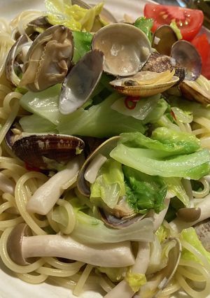 春キャベツとしめじ入りボンゴレビアンコ-レシピのメイン写真