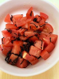 和えるだけ!トマト塩昆布☆-レシピのメイン写真