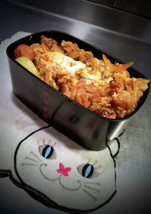 おじさんの親子丼弁当❨(@≧↺≦@)❩ノ-レシピのメイン写真