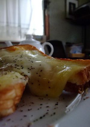 ☆ちょっと贅沢☆チーズトースト-レシピのメイン写真