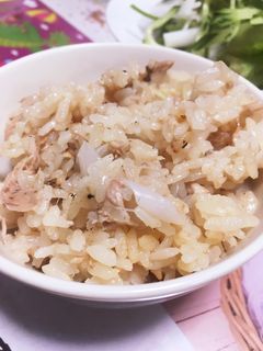 季節限定!新玉ねぎの炊き込みご飯-レシピのメイン写真