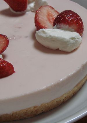 桃の節句に♡ 苺レアチーズケーキ-レシピのメイン写真