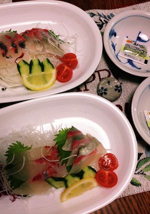 しまあじのお造りをわさび醤油で！-レシピのメイン写真