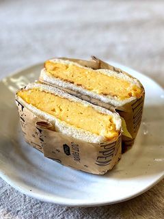 断面綺麗な映える厚焼き玉子のサンドイッチ-レシピのメイン写真