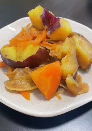 さつまいもと人参のバラ肉煮込み。-レシピのメイン写真