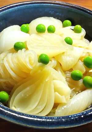 結び白滝と新玉葱の煮物　発酵玉葱-レシピのメイン写真