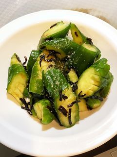 袋で混ぜるだけ!塩昆布きゅうり-レシピのメイン写真