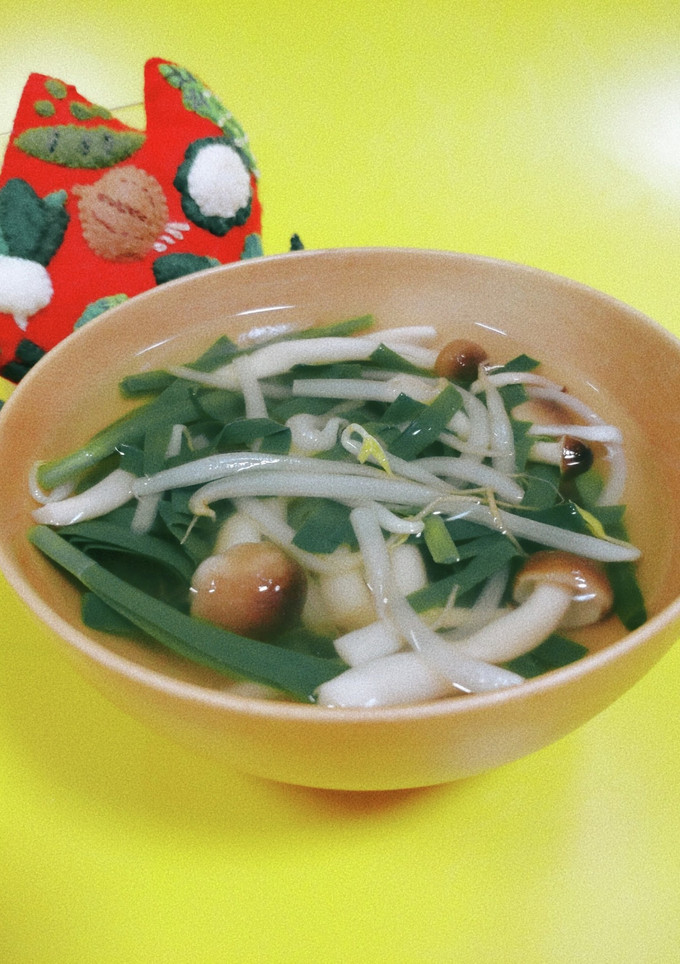 ニラともやしの中華スープ-レシピのメイン写真